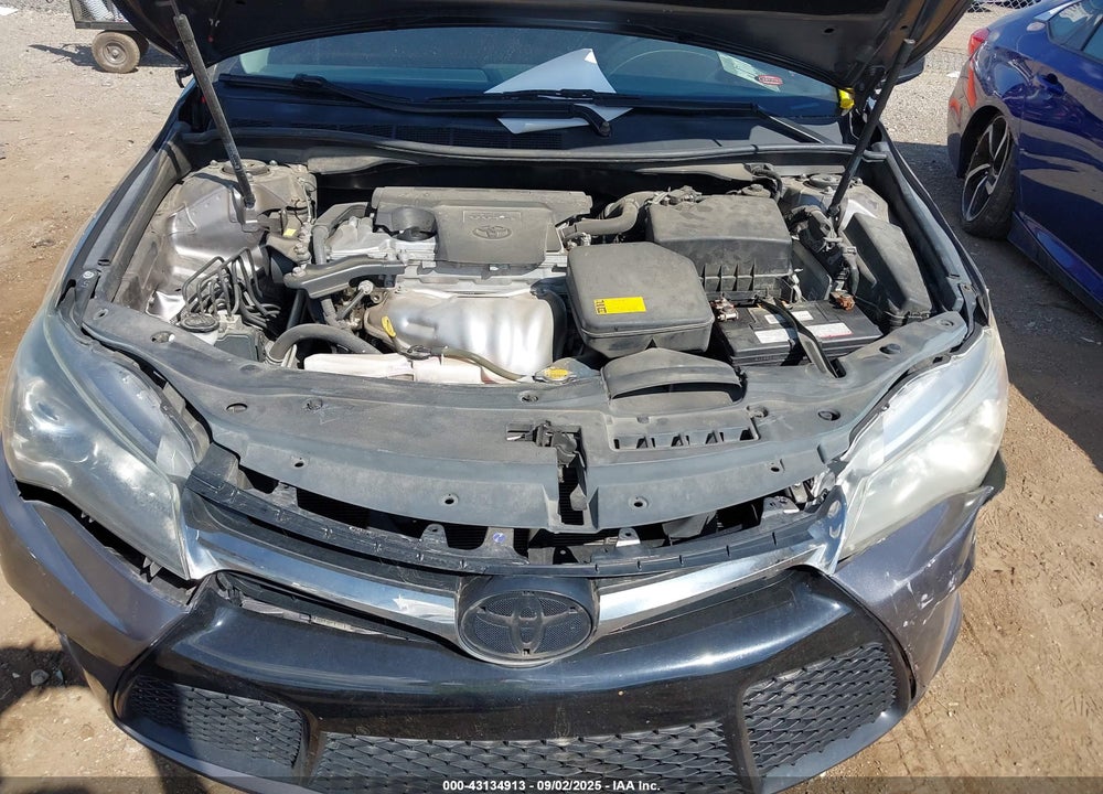 2015 TOYOTA CAMRY SE VIN: 4T1BF1FK9FU044842