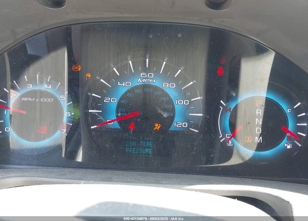 2011 FORD FUSION VIN: 3FAHP0JG9BR205139