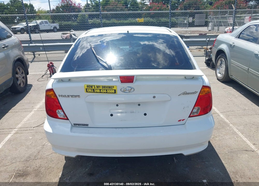 2005 HYUNDAI ACCENT VIN: KMHCG35C65U350516