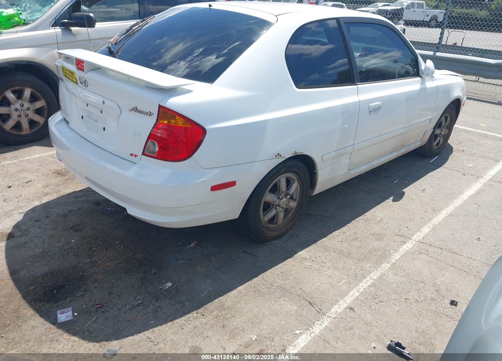2005 HYUNDAI ACCENT VIN: KMHCG35C65U350516