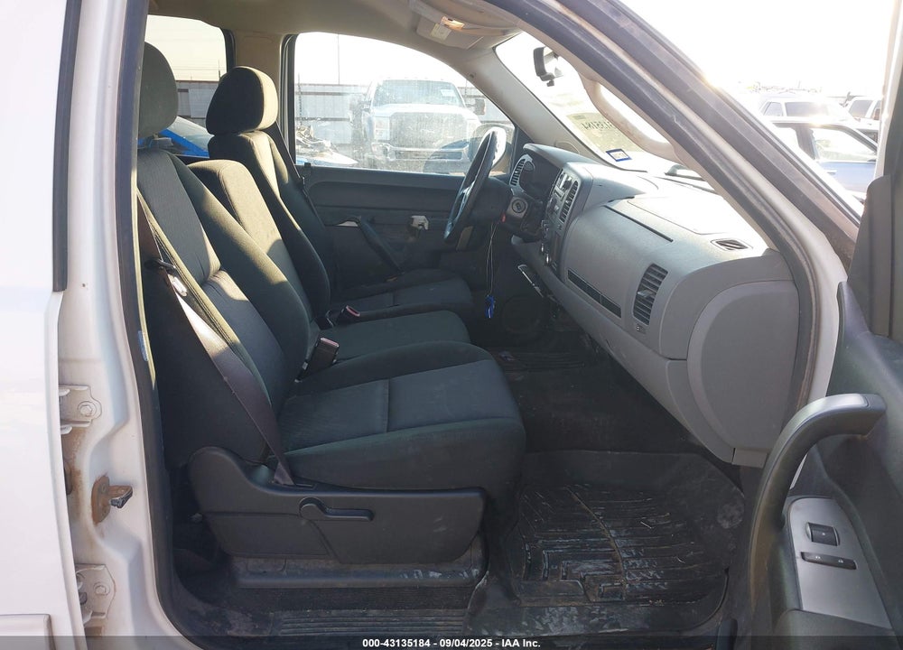 2012 CHEVROLET SILVERADO 1500 VIN: 3GCPCREA3CG240817