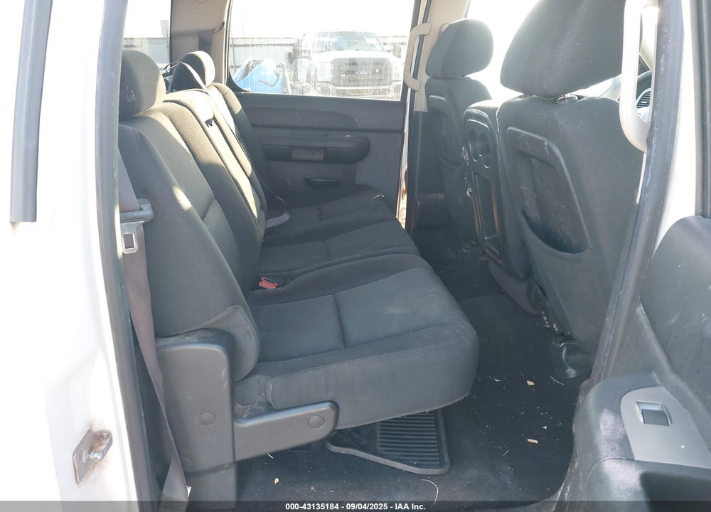 2012 CHEVROLET SILVERADO 1500 VIN: 3GCPCREA3CG240817
