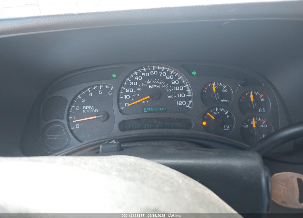 2004 CHEVROLET TAHOE Z71 VIN: 1GNEK13T34R236758