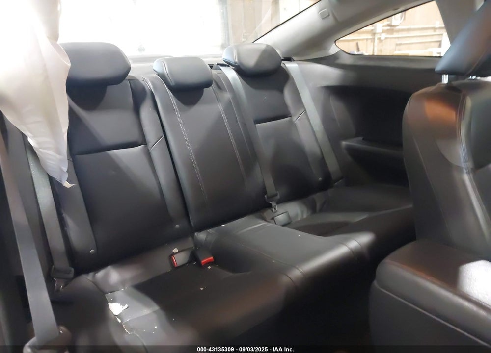 2015 HONDA CIVIC VIN: 2HGFG3B04FH519305