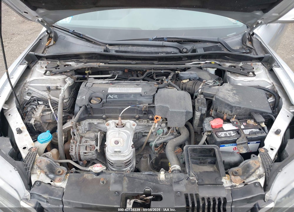 2013 HONDA ACCORD VIN: 1HGCT1B83DA022539