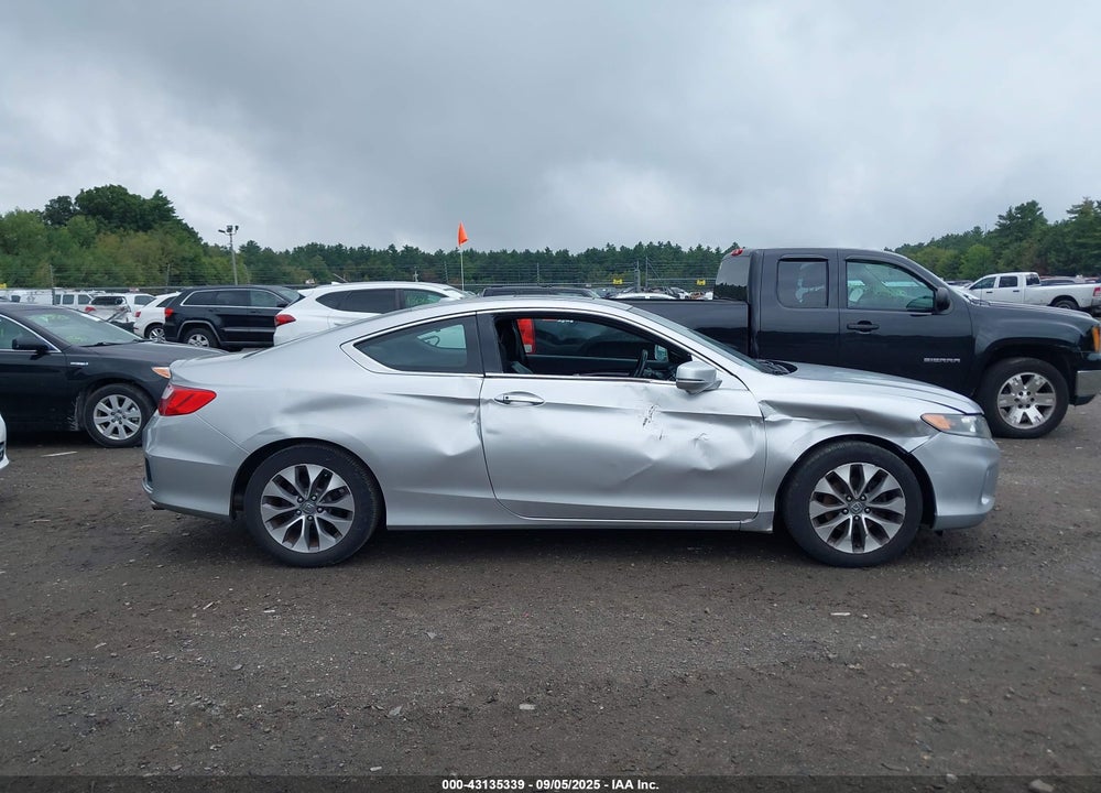 2013 HONDA ACCORD VIN: 1HGCT1B83DA022539
