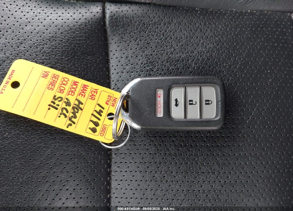 2013 HONDA ACCORD VIN: 1HGCT1B83DA022539