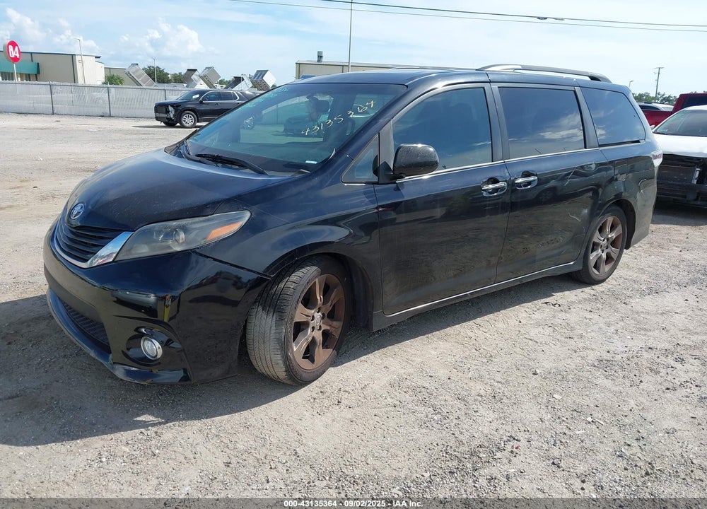 2015 TOYOTA SIENNA SE PREMIUM 8 PASSENGER VIN: 5TDXK3DC9FS646531