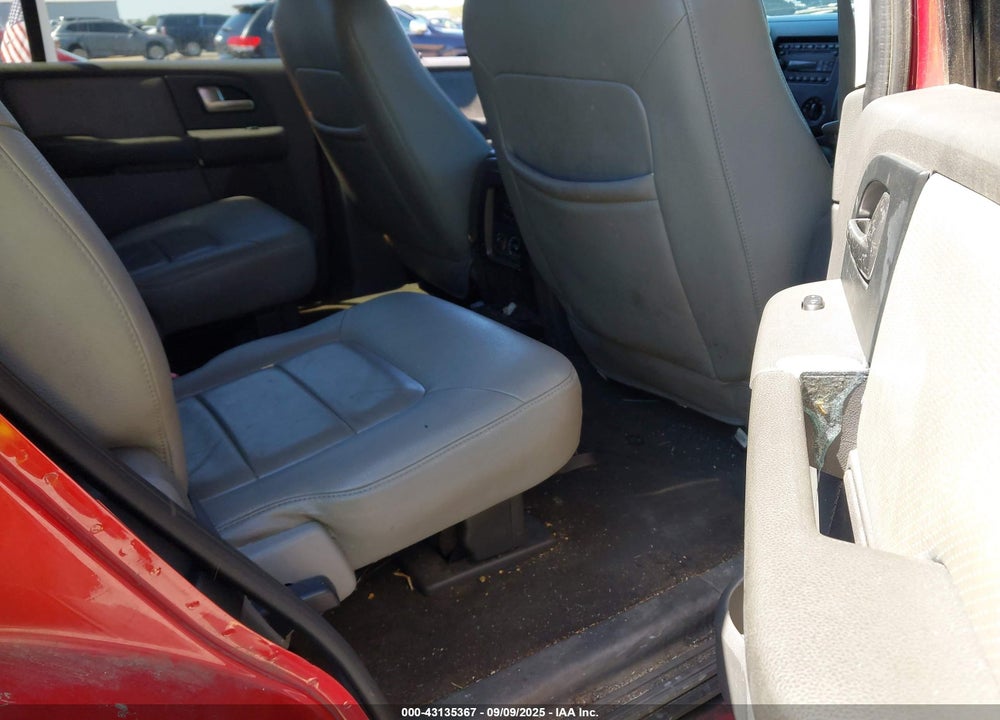 2003 FORD EXPEDITION XLT VIN: 1FMRU15W83LC45724