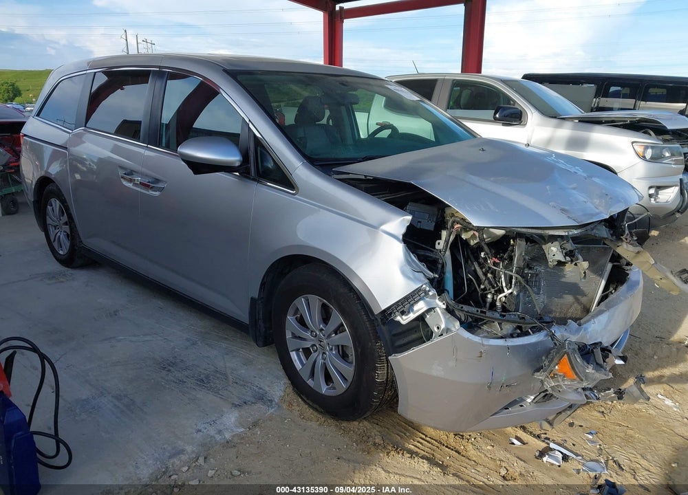 2015 HONDA ODYSSEY EX-L VIN: 5FNRL5H62FB105556