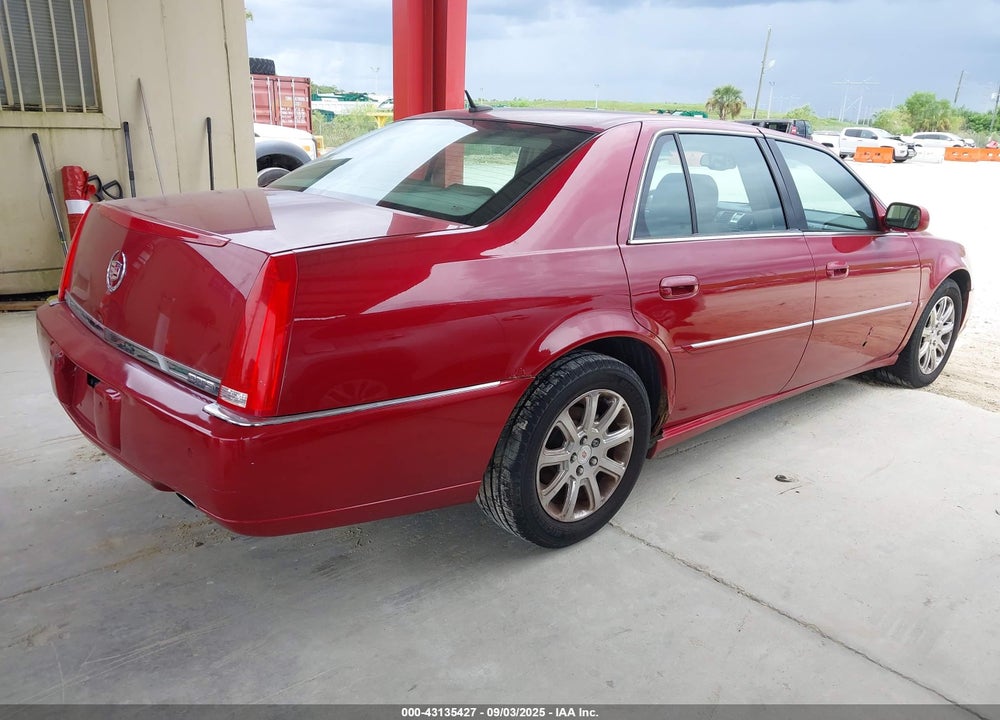 2008 CADILLAC DTS VIN: 1G6KD57Y58U175258