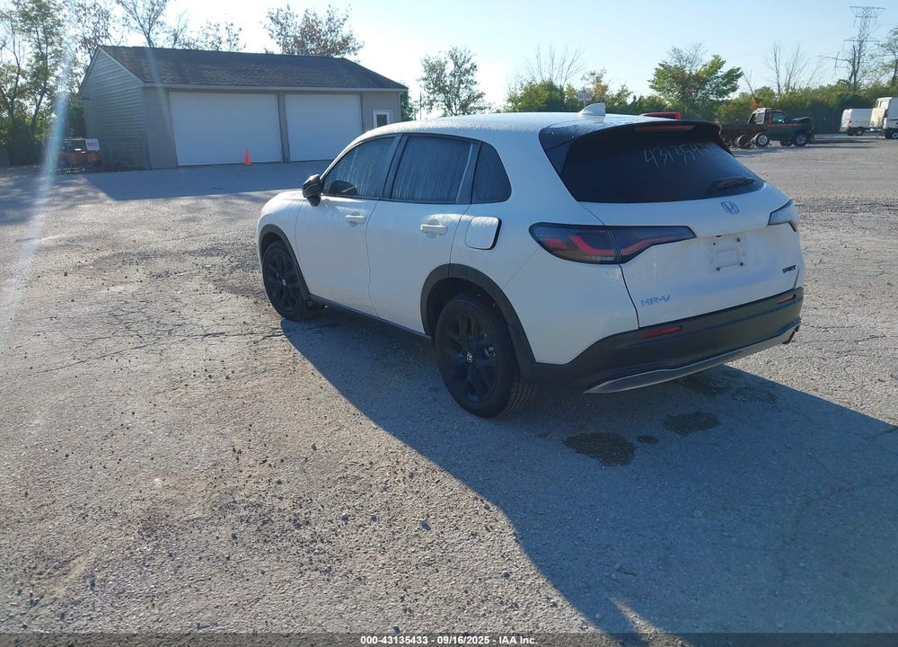 2025 HONDA HR-V VIN: 3CZRZ2H50SM761923