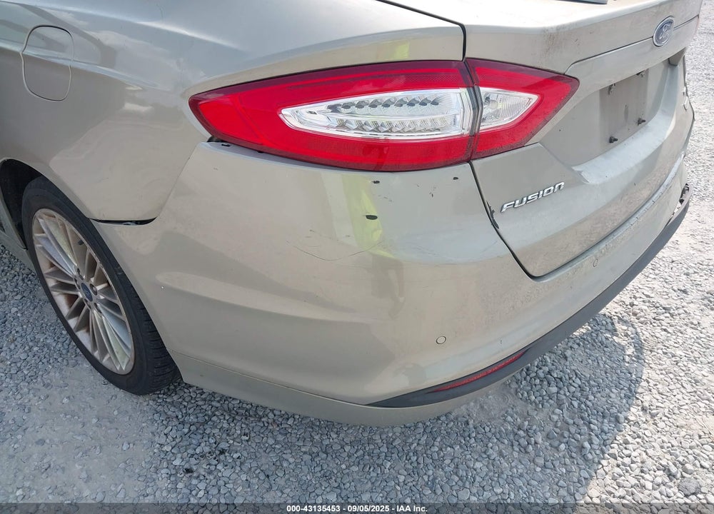 2015 FORD FUSION SE VIN: 3FA6P0HDXFR150516