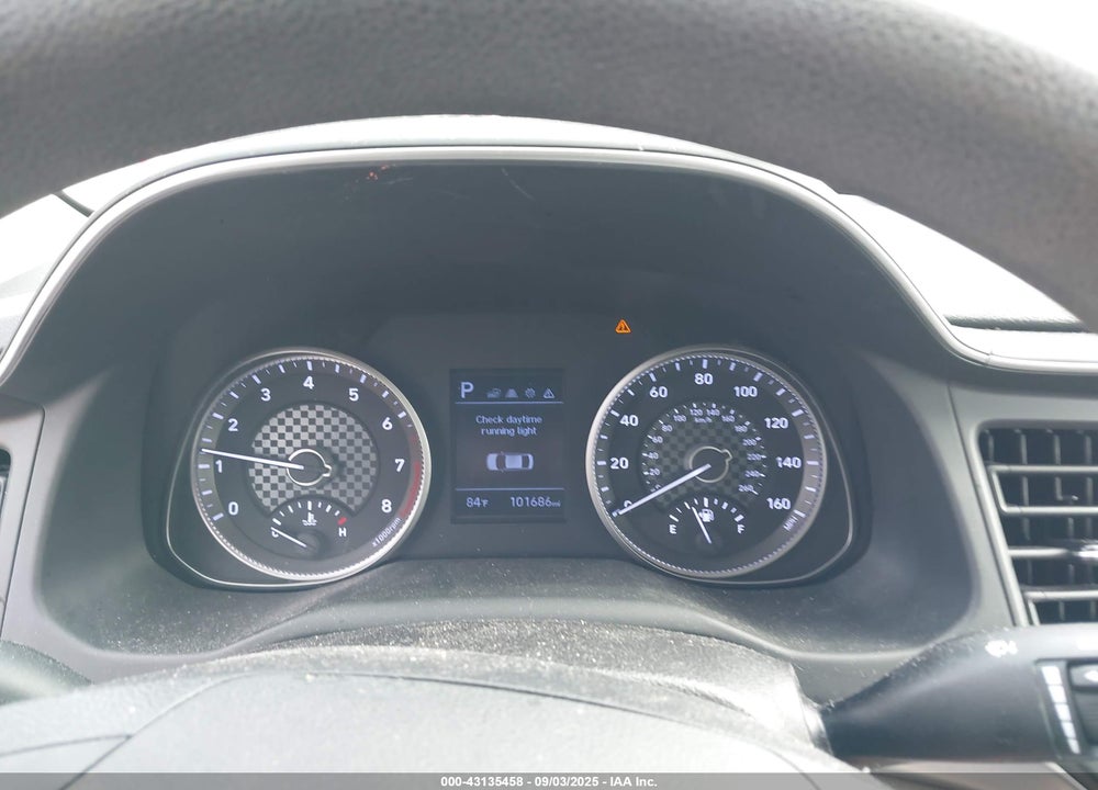 2020 HYUNDAI ELANTRA VIN: 5NPD74LF3LH552636