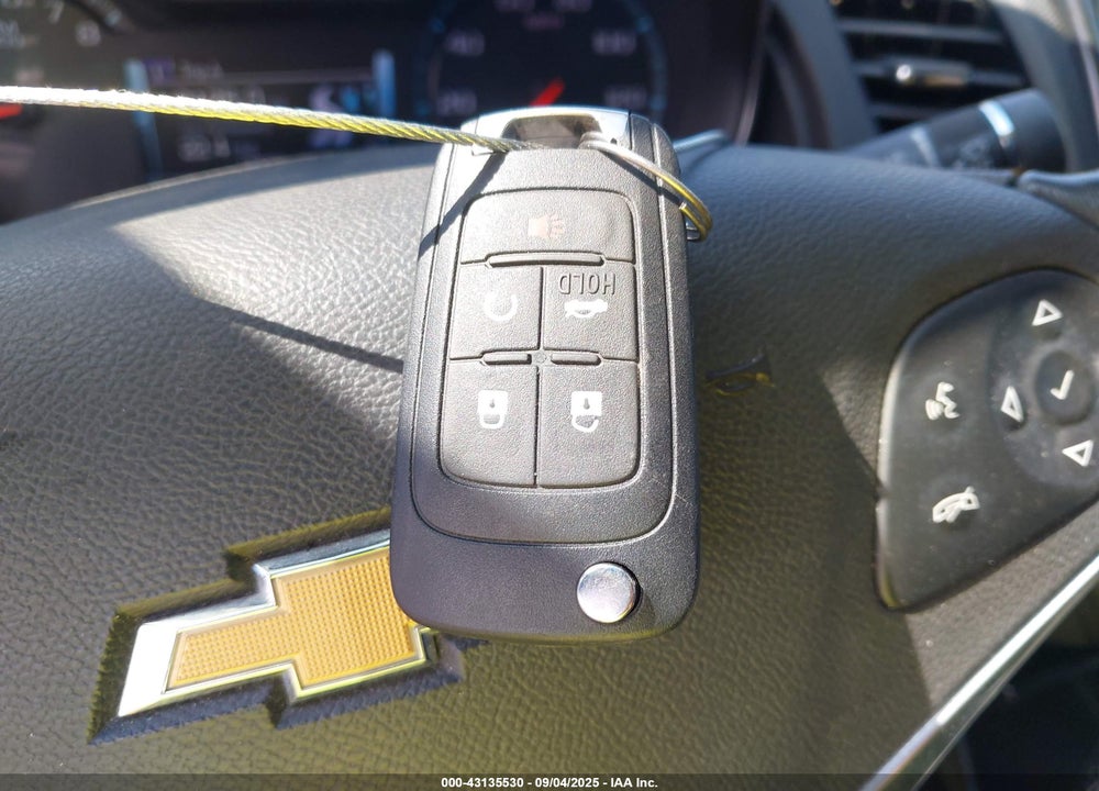 2019 CHEVROLET IMPALA LT VIN: 1G11Z5SA7KU101778