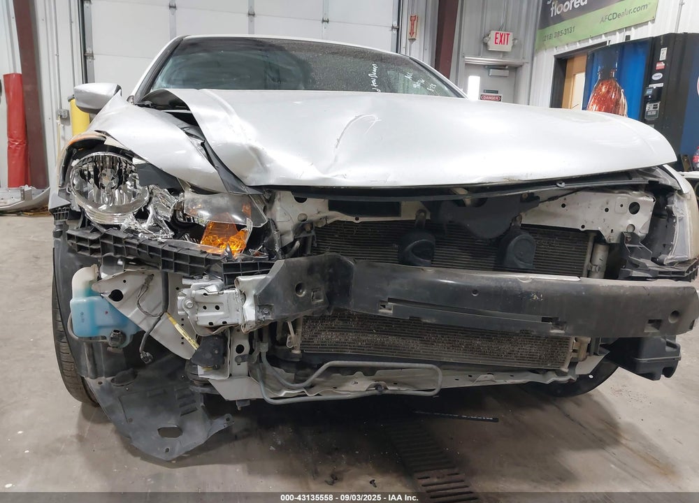 2009 HONDA ACCORD VIN: 1HGCP267X9A161084