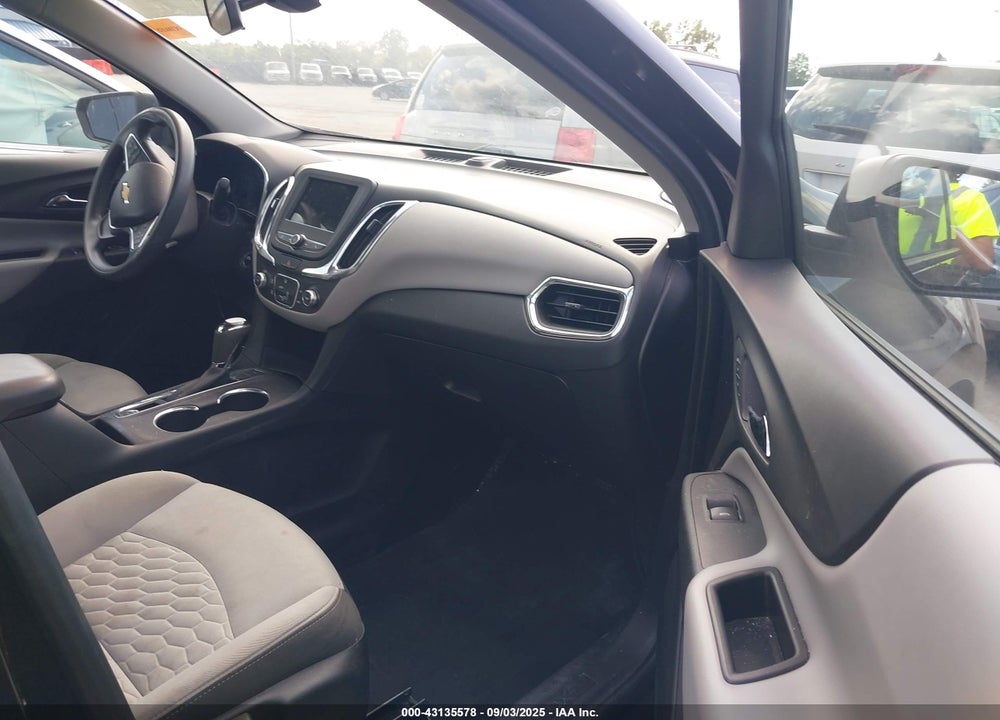 2019 CHEVROLET EQUINOX VIN: 2GNAXSEV2K6194435