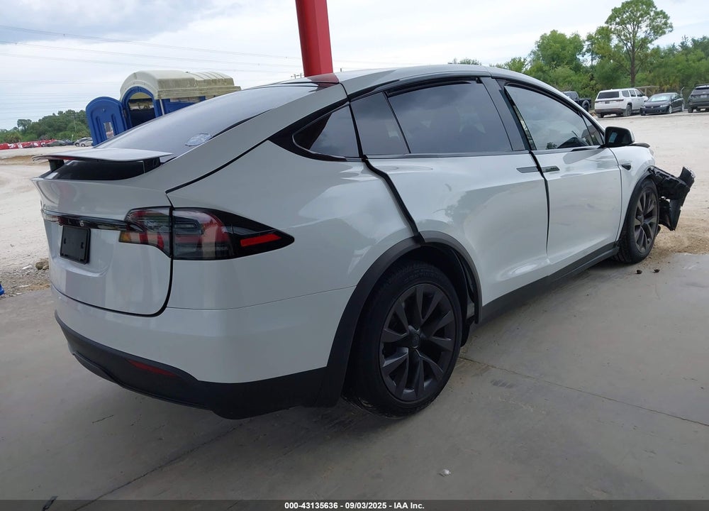2023 TESLA MODEL X VIN: 7SAXCDE54PF425916