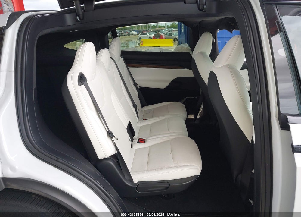 2023 TESLA MODEL X VIN: 7SAXCDE54PF425916