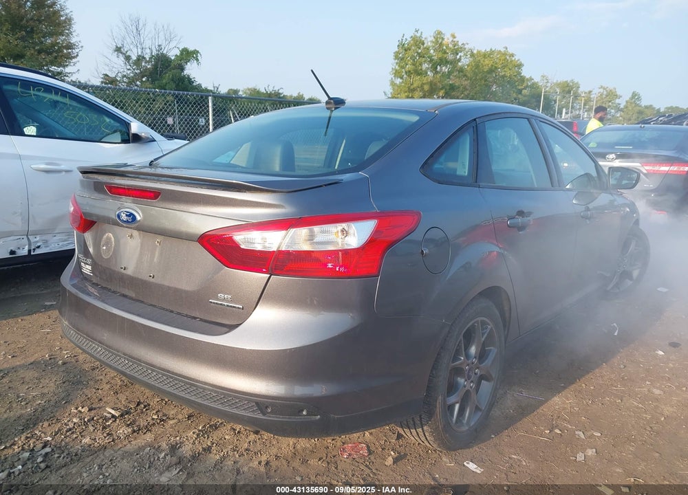 2014 FORD FOCUS VIN: 1FADP3F21EL128587