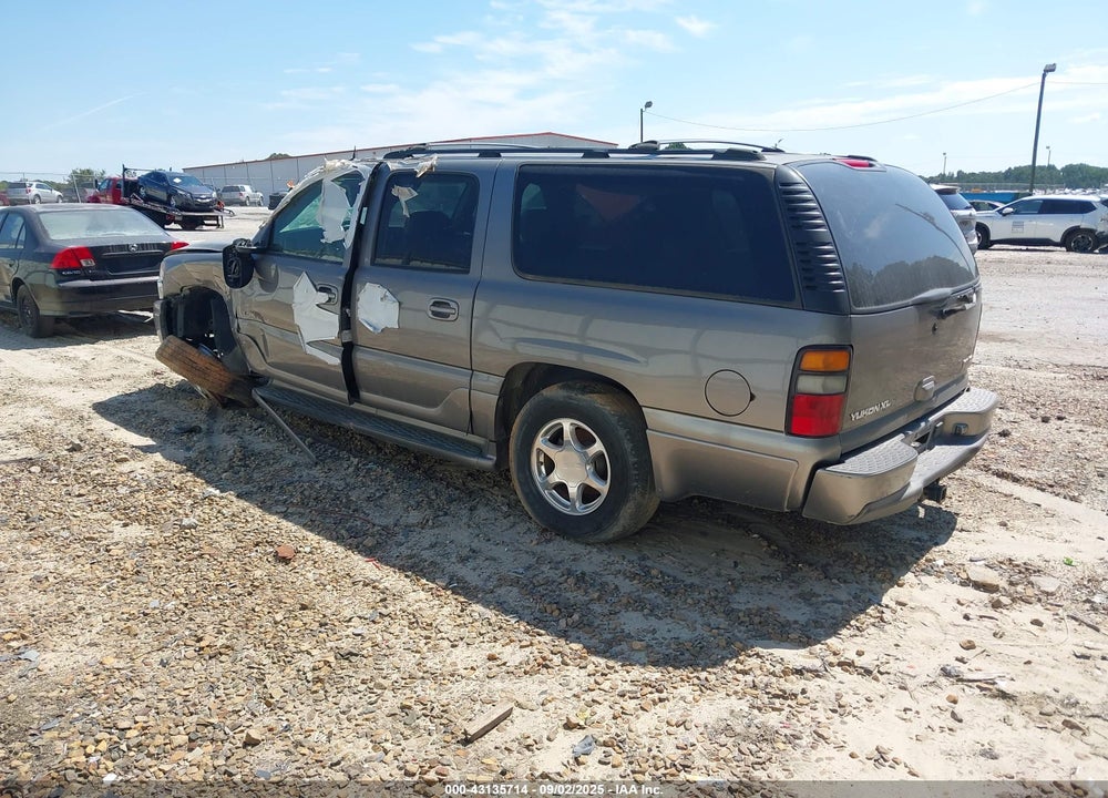 2005 GMC YUKON XL 1500 DENALI VIN: 1GKFK66U65J193505