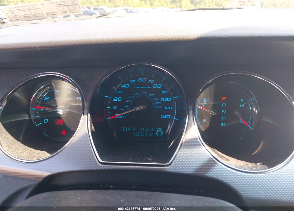 2010 FORD TAURUS VIN: 1FAHP2EW4AG108000