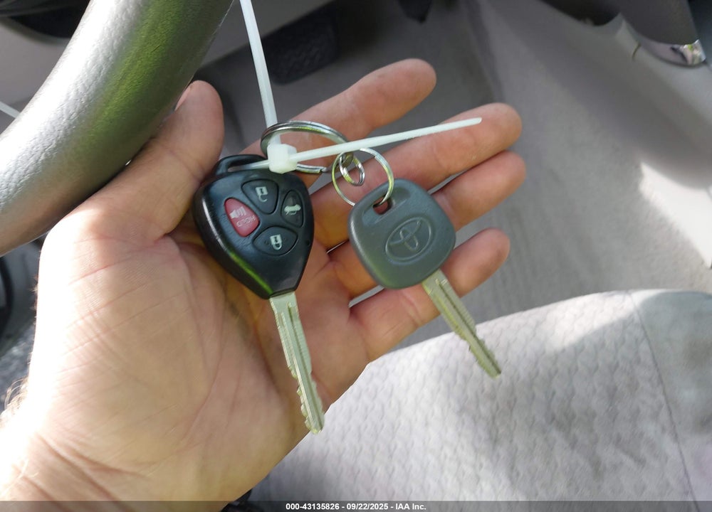 2011 TOYOTA CAMRY VIN: 4T4BF3EK5BR175117