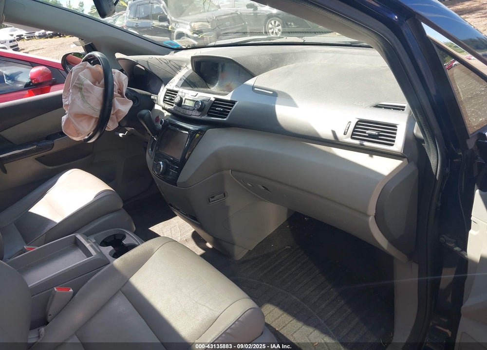 2016 HONDA ODYSSEY EX-L VIN: 5FNRL5H60GB161609
