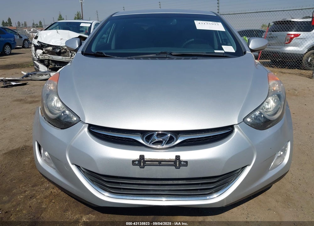 2013 HYUNDAI ELANTRA VIN: KMHDH4AE8DU670949