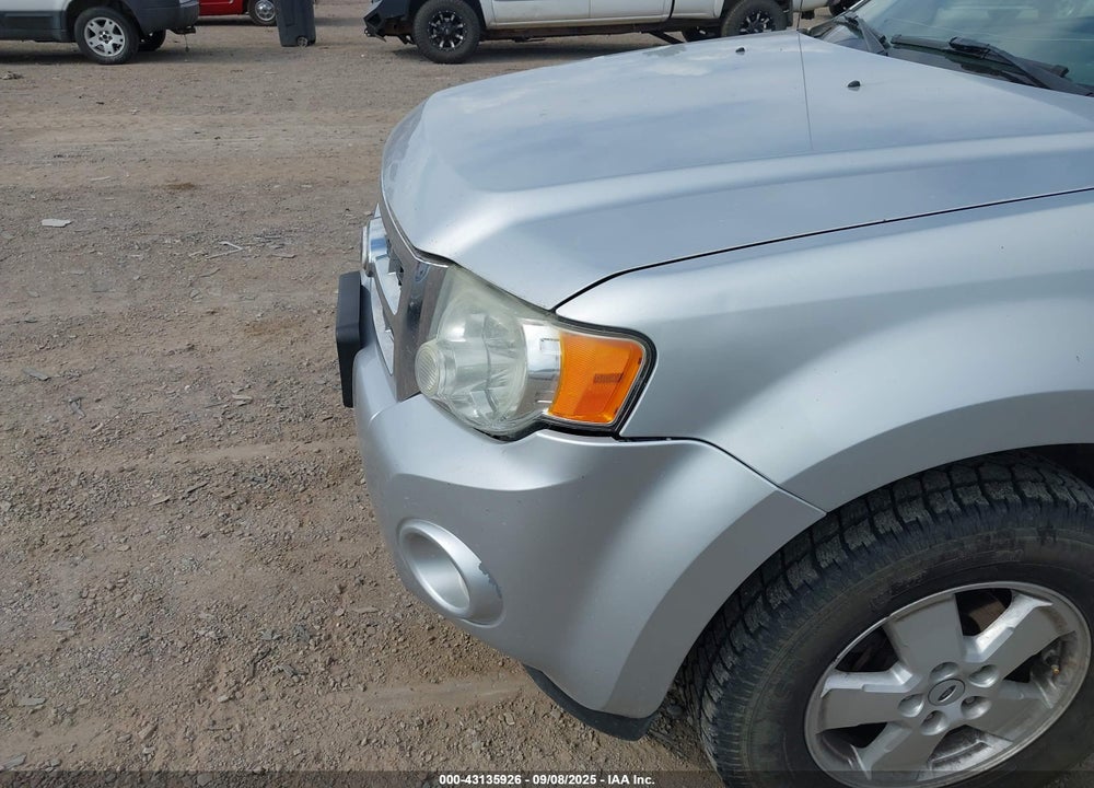 2010 FORD ESCAPE VIN: 1FMCU9D71AKB10148
