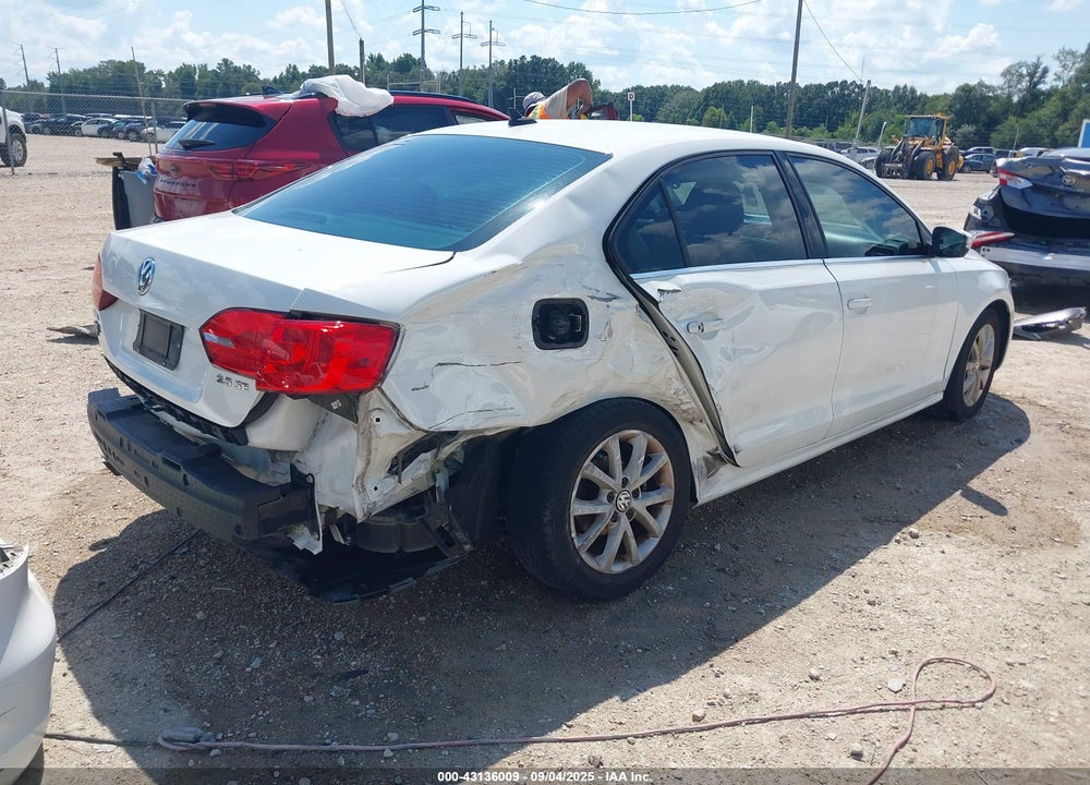 2013 VOLKSWAGEN JETTA VIN: 3VWDX7AJ8DM253760