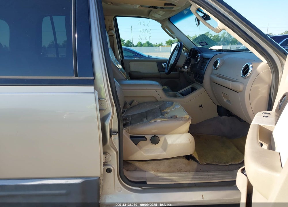 2006 FORD EXPEDITION VIN: 1FMPU15506LA33192