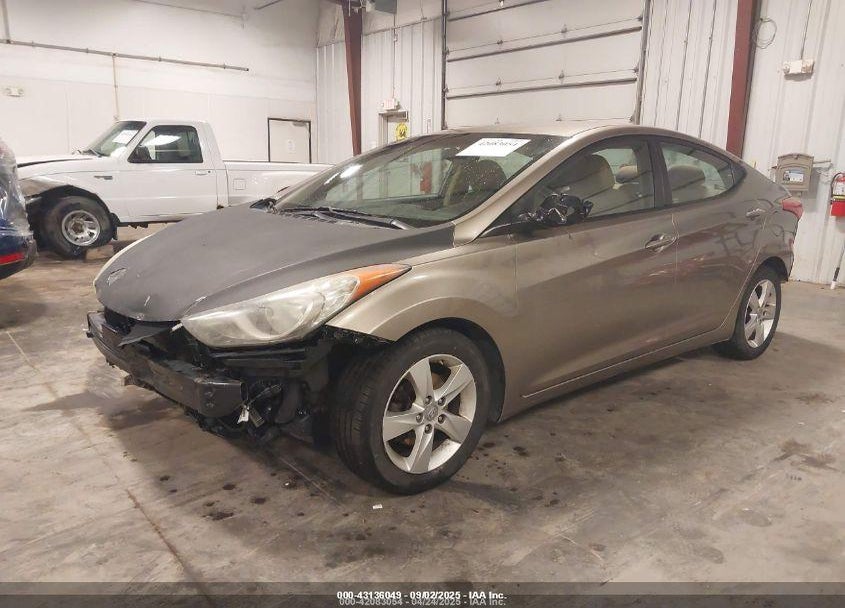 2013 HYUNDAI ELANTRA VIN: 5NPDH4AE5DH388492