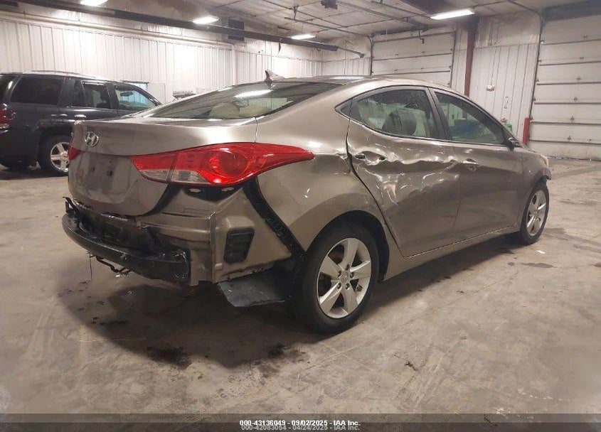 2013 HYUNDAI ELANTRA VIN: 5NPDH4AE5DH388492