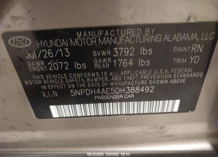 2013 HYUNDAI ELANTRA VIN: 5NPDH4AE5DH388492