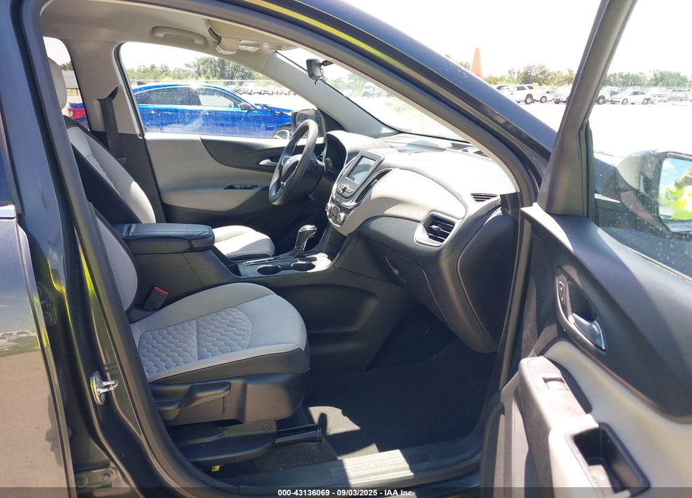 2019 CHEVROLET EQUINOX VIN: 2GNAXKEV0K6179142