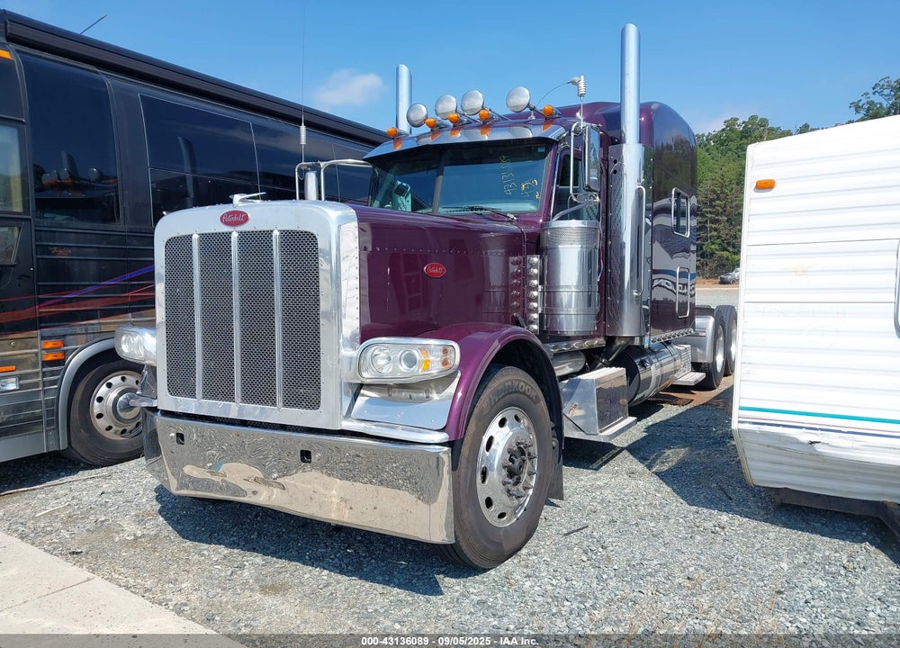 2019 PETERBILT 389 VIN: 1XPXD49X3KD612682