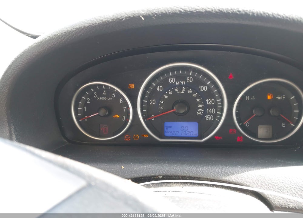 2011 HYUNDAI VERACRUZ VIN: KM8NUDCC3BU143264