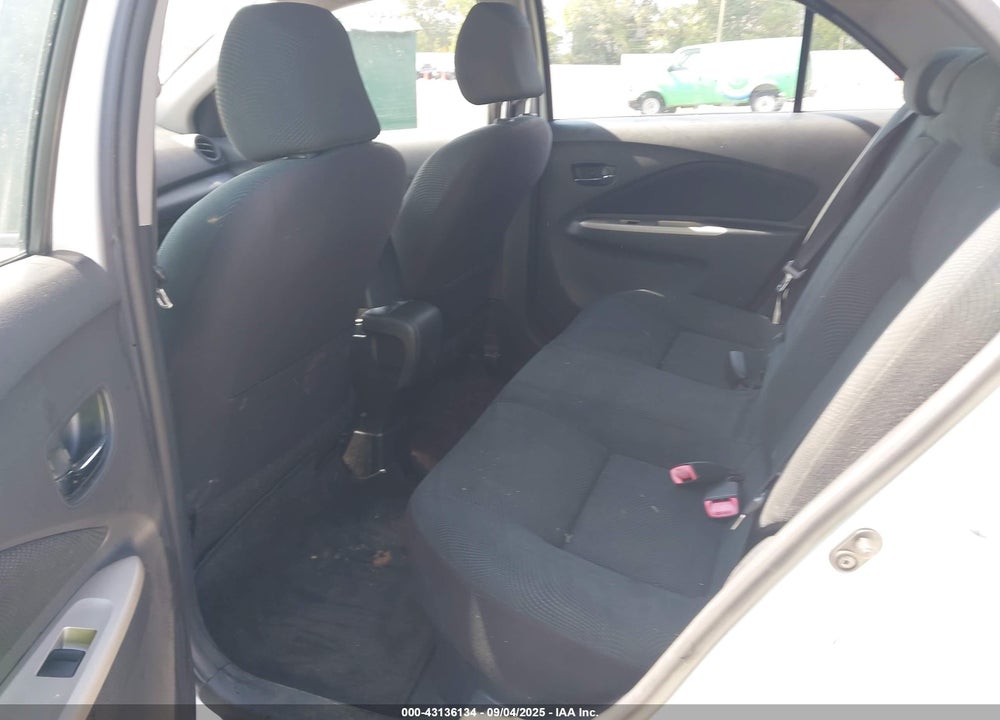 2010 TOYOTA YARIS VIN: JTDBT4K32A4069023