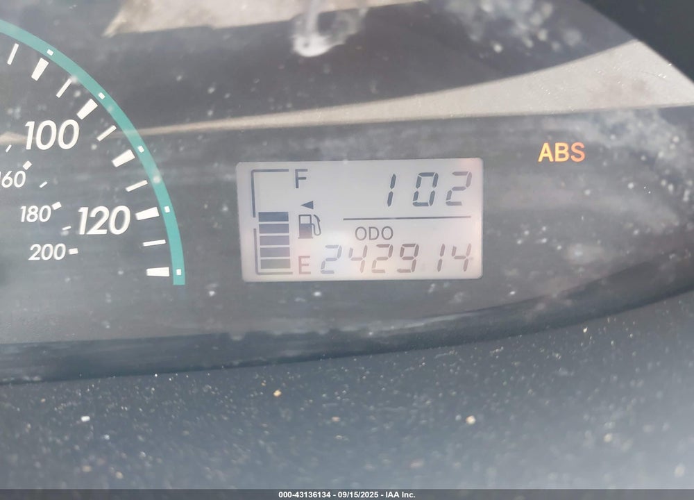 2010 TOYOTA YARIS VIN: JTDBT4K32A4069023