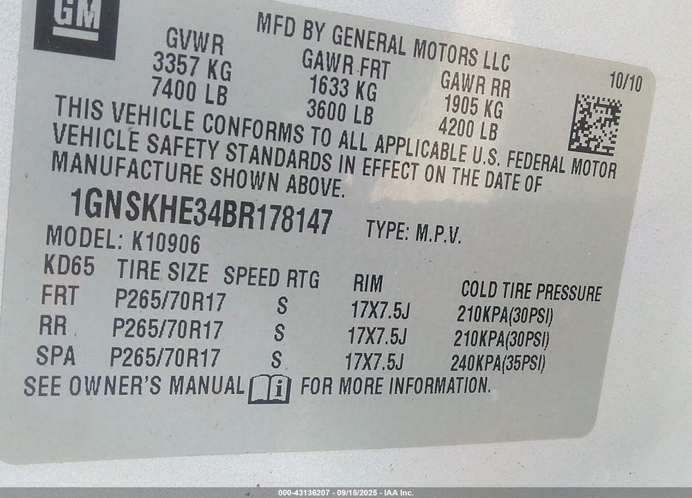 2011 CHEVROLET SUBURBAN 1500 VIN: 1GNSKHE34BR178147
