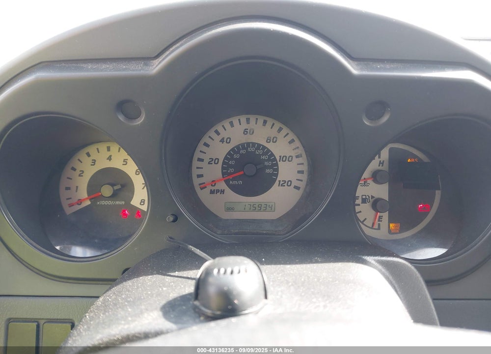 2004 NISSAN FRONTIER XE-V6 VIN: 1N6ED26Y64C417322