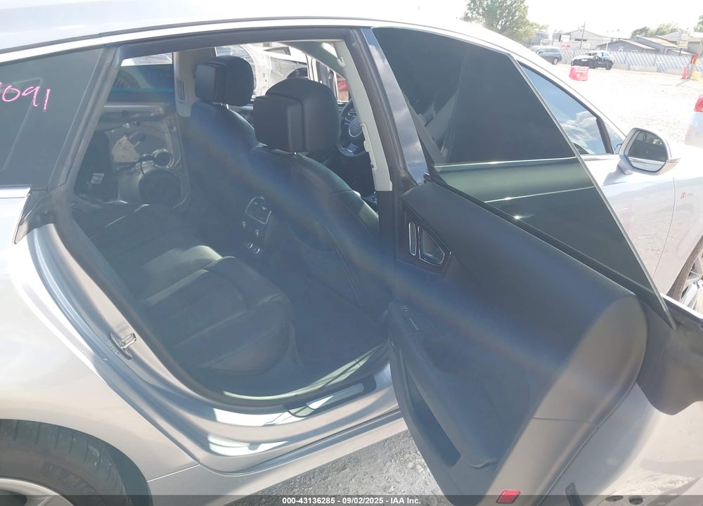 2016 AUDI A7 VIN: WAU2GAFC4GN004851