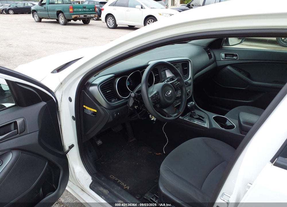 2015 KIA OPTIMA LX VIN: KNAGM4A77F5585500