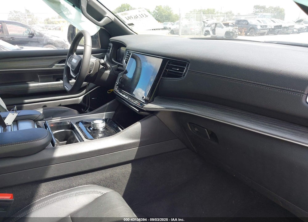 2024 JEEP WAGONEER VIN: 1C4SJUBP5RS116769