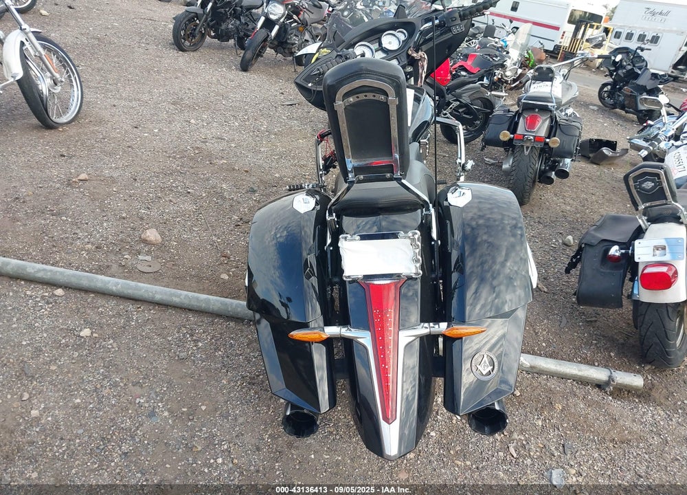 2011 VICTORY MOTORCYCLES CROSS COUNTRY STANDARD VIN: 5VPDB36N4B3007245
