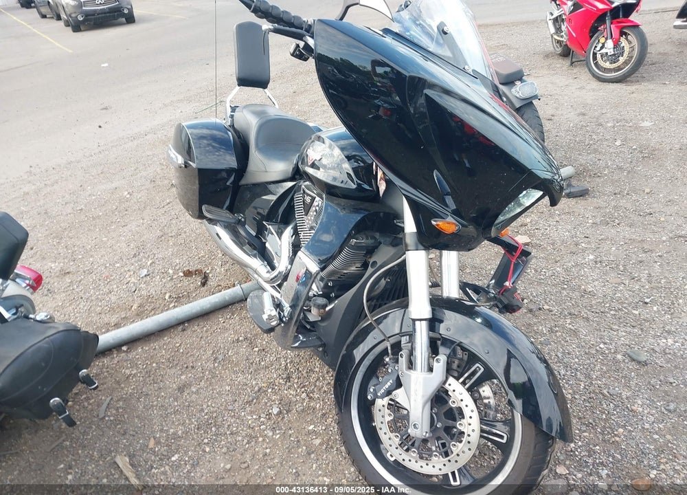 2011 VICTORY MOTORCYCLES CROSS COUNTRY STANDARD VIN: 5VPDB36N4B3007245