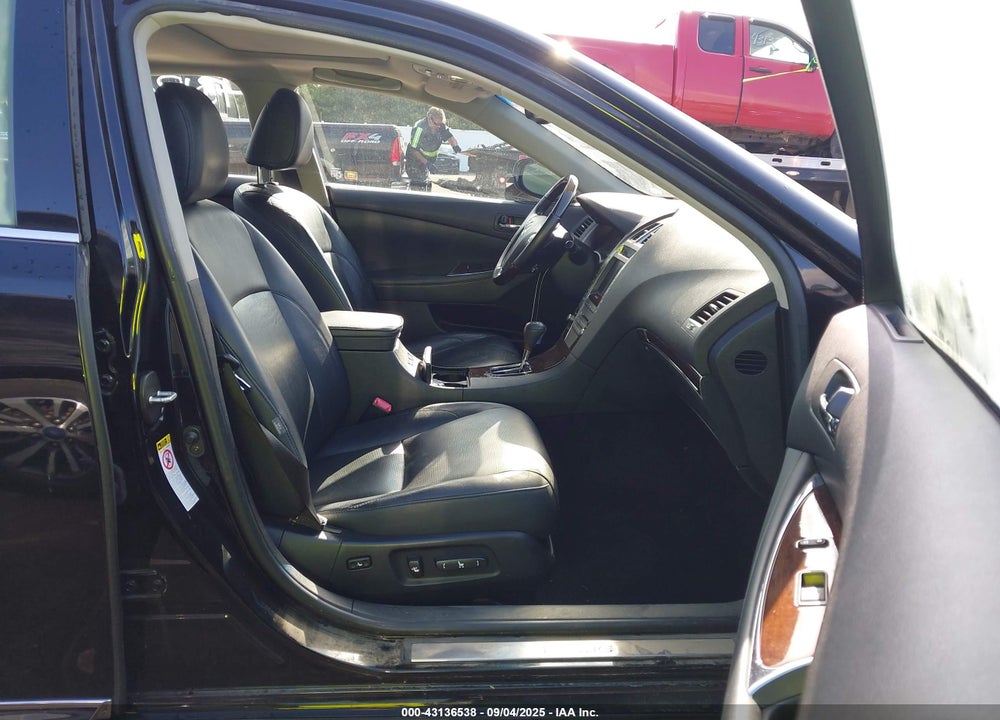 2011 LEXUS ES 350 VIN: JTHBK1EG4B2446527