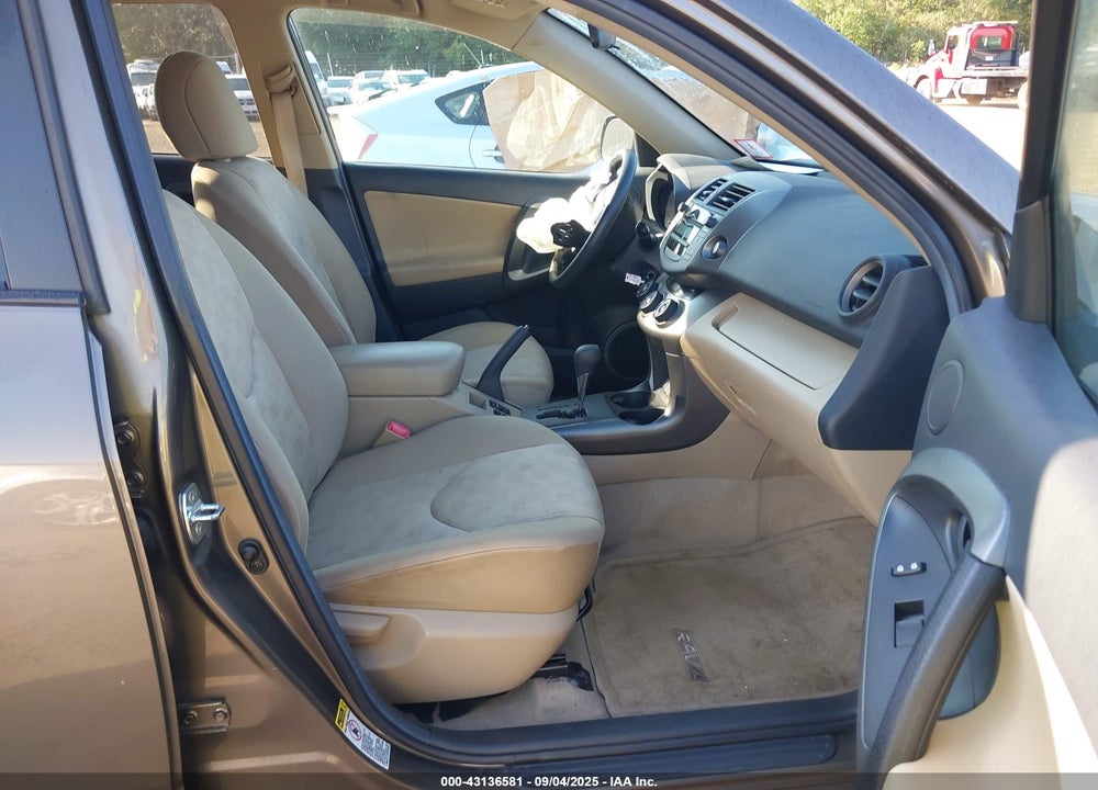 2011 TOYOTA RAV4 VIN: 2T3BF4DVXBW176119