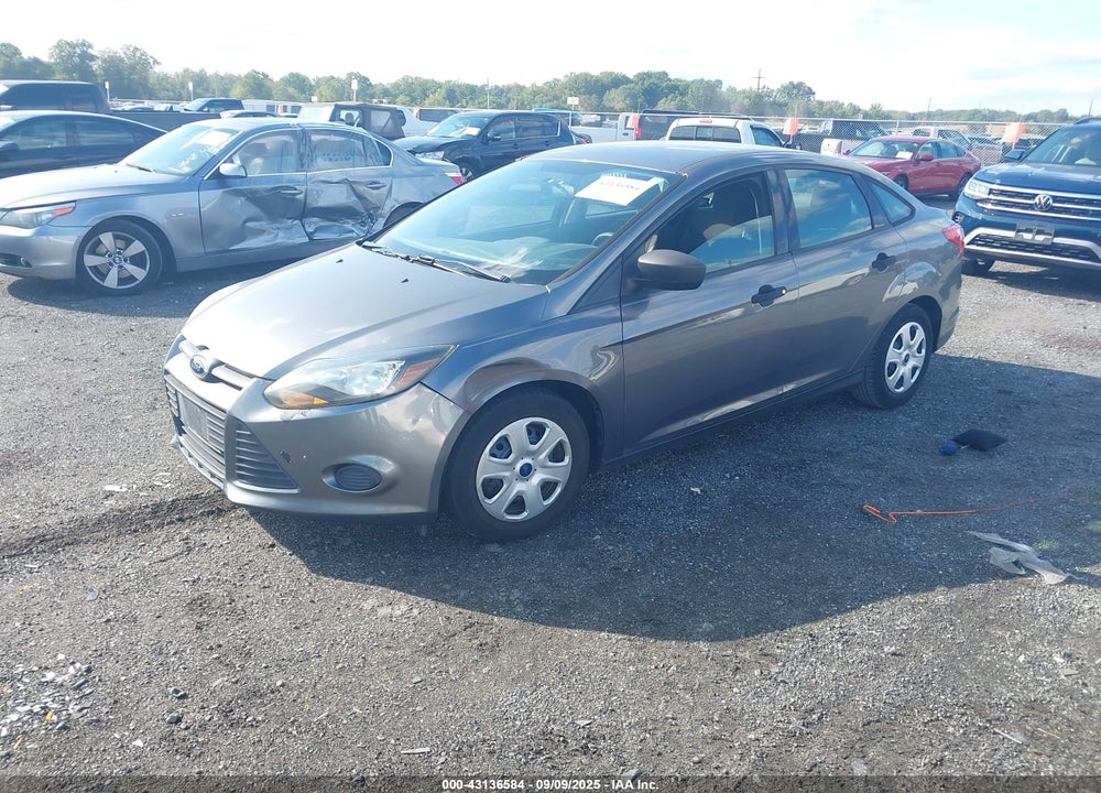 2013 FORD FOCUS VIN: 1FADP3E23DL294688